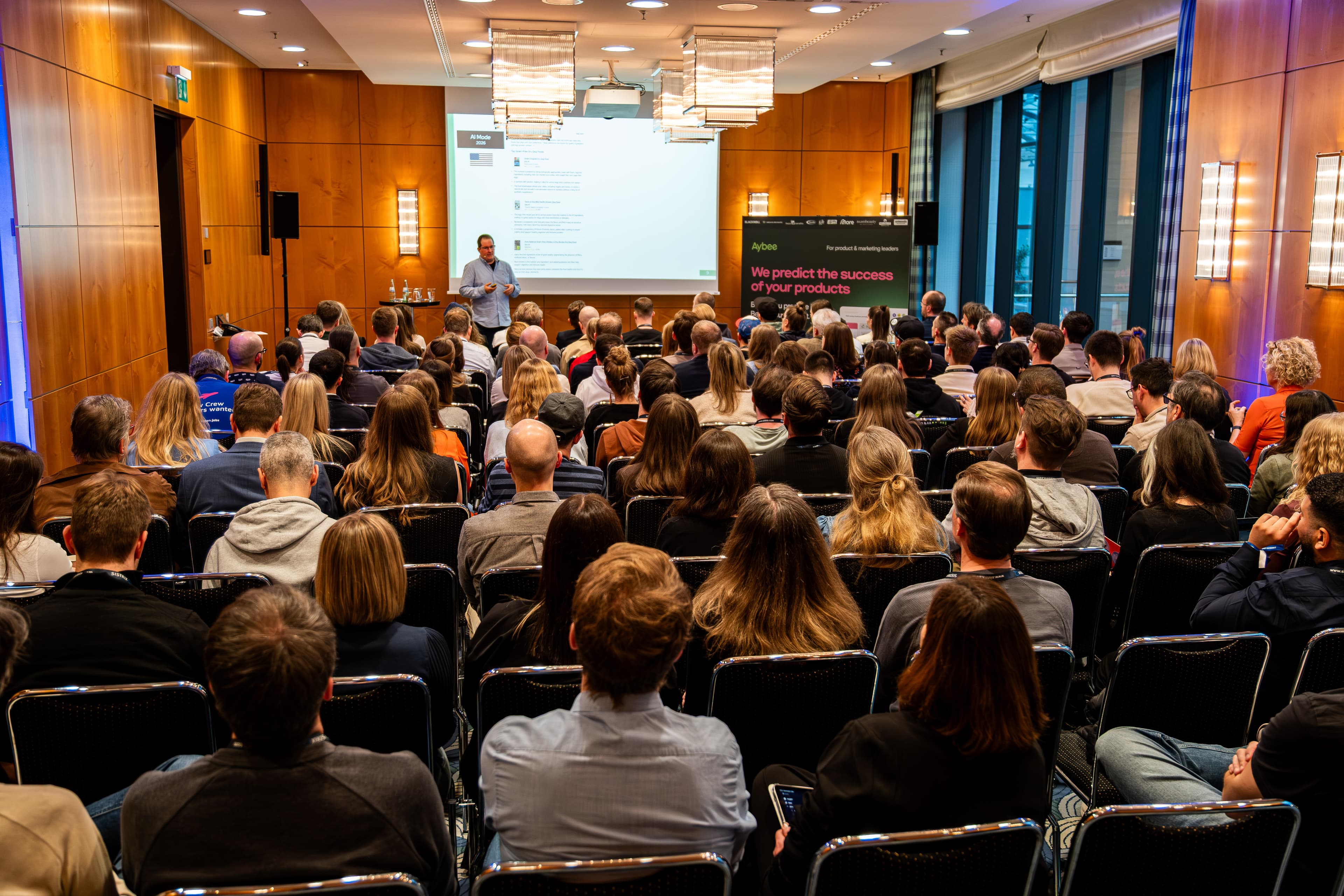 Vollbesetztes Auditorium beim OMT Summit.