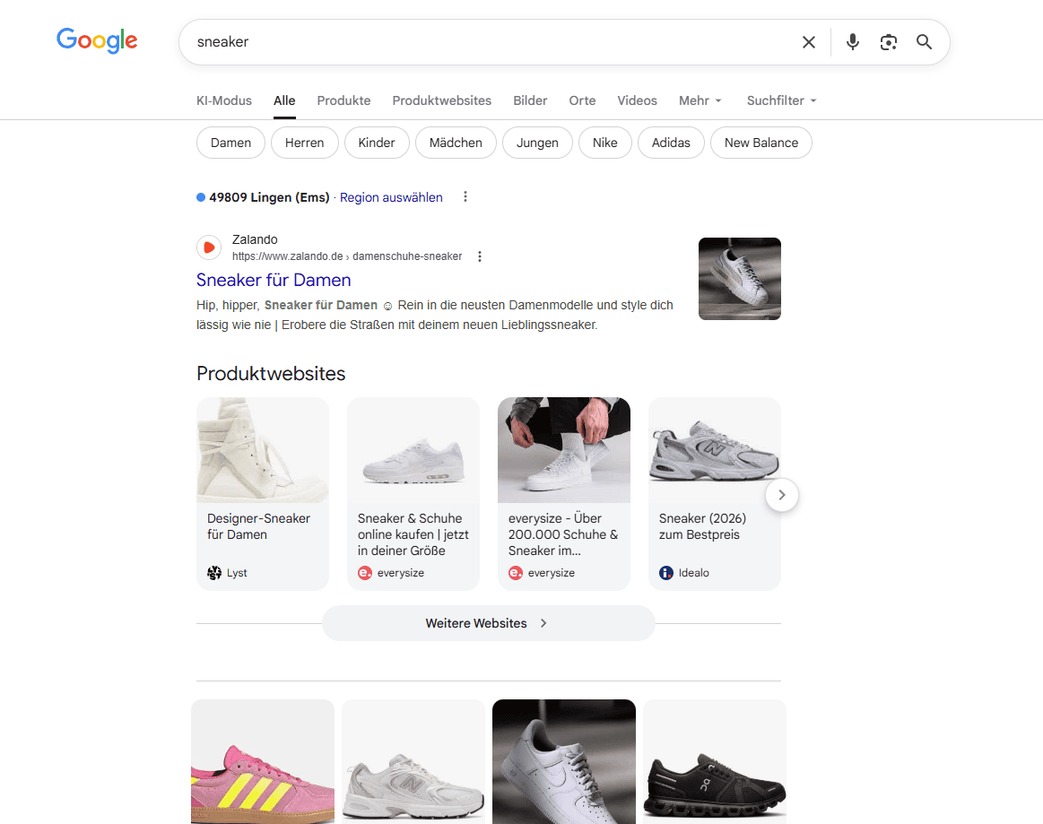 Google-Suchergebnisse für Sneaker mit organischen Ergebnissen und Product Grids.